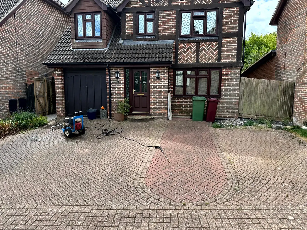 Dirty driveway in Basingstoke, Hampshire before pressure washing